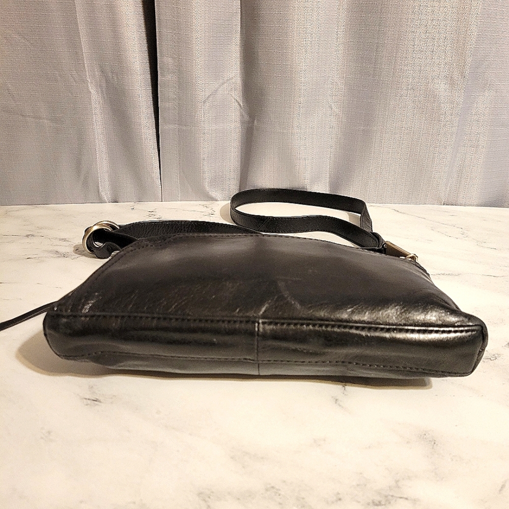 HOBO 'Cassie' Rock & Roll Black Leather Crossbody & Shoulder Bag - Picture 7 of 10